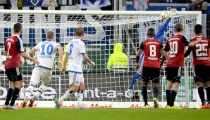 Direkte Freistoß-Tore: Drei Treffer aus Freistößen schafft nur der Hamburger SV. Michael Gregoritsch ist der König des ruhenden Balls