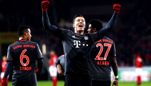 Robert Lewandowski (FC Bayern): Auch er profitierte von Bayerns Systemumstellung. Zeigte sich aktiv und endlich wieder eiskalt: Zwei Schüsse, zwei Tore, Matchwinner - läuft!
