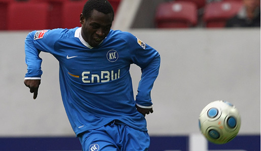 Macauley Chrisantus kehrt nicht zurück: Der 21-jährige Nigerianer netzte in der letzten Saison achtmal für den KSC ein und wird nun an den FSV Frankfurt verliehen