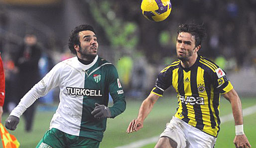 Volkan Sen (l.) ist frischgebackener Nationalspieler der Türkei. Auch an ihm sollen einige Klubs interessiert sein
