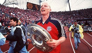 Der 1,93-m-Hüne wurde vier Mal Deutscher Meister mit den Bayern und holte zwei Mal den DFB-Pokal