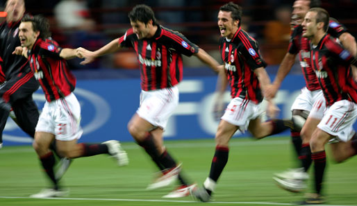 Von den acht Aufeinandertreffen entschied der AC Mailand fünf für sich. Am 2.5.2007 zogen die Rossoneri durch ein 3:0 über ManUtd ins Champions-League-Finale ein