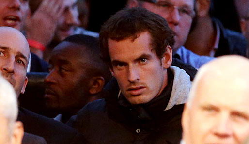 Auch Andy Murray weilt nach seiner Niederlage im Wimbledon Finale gegen Roger Federer noch in London und ließ sich den Kampf nicht entgehen