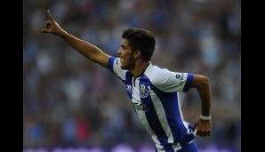 Platz 6: Ruben Neves | 17 Jahre | FC Porto | defensives Mittelfeld | Vertrag bis Juni 2017