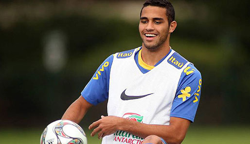 Alan Kardec (Benfica Lissabon): Der Brasilianer ist ein klassicher Mittelstürmer, spielt für die U 21 Brasiliens