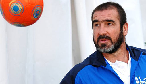 Cantona als Trainer der französischen Beach-Soccer-Nationalmannschaft bei der Europameisterschaft 2010