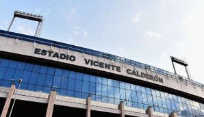 Nach dem Umbau 1982 wurde es dann zu Ehren des Mäzens und Vereinspräsidenten Vicente Calderon ins Estadio Vicente Calderon umbenannt
