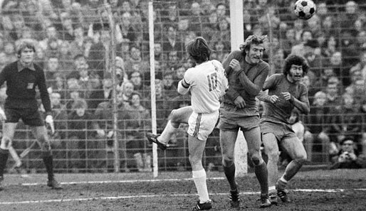 DFB-Pokal-Viertelfinale 1972: Der FCB gewinnt das Hinspiel gegen Köln mit 3:0, scheidet aber nach einer 1:5-Klatsche am Rhein trotzdem aus