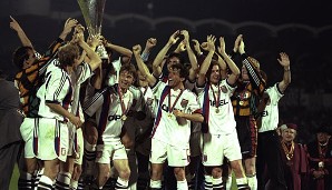 Auch international waren die Bayern erfolgreich. Hier beim Uefa-Cup Triumph 1996. Im Finale schlug man Girondins Bordeaux
