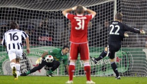 Jörg Butt brachte die Bayern beim 4:1-Sieg zurück ins Spiel. Er traf vom Elfmeterpunkt zum 1:1