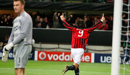Am 4. Dezember 2007 erzielt Inzaghi gegen Celtic Glasgow sein 67. Europapokal-Tor. Damit löst er Gerd Müller als Rekordtorschütze ab. Aktuell stehen Raul und er gemeinsam mit je 70 Treffern an der Spitze