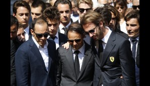 Viele Fahrer, darunter Pastor Maldonado, Felipe Massa und Jean-Eric Vergne (v.l.n.r.) kämpften mit den Tränen, als sie von ihrem Freund Abschied nahmen