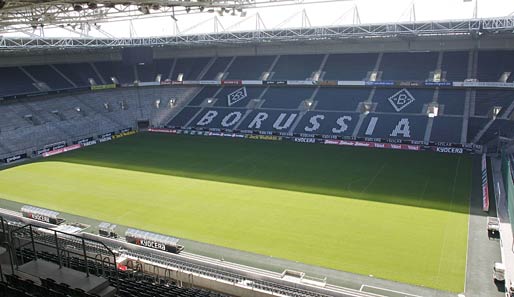 Stadt: Mönchengladbach; Name: Stadion im Borussia-Park; Plätze: 54.057