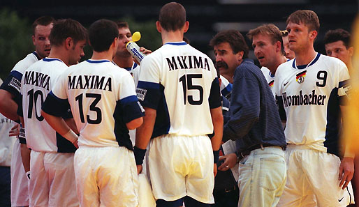 Bei der EM 1998 gibt es gleich den ersten großen Erfolg: Die DHB-Auswahl landet auf Rang drei