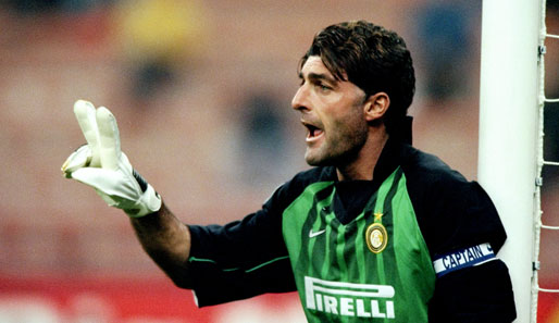 Gianluca Pagliuca, mit 592 Einsätzen Rekordtorhüter in der Serie A, stand zwischen 1994-1999 für die Schwarz-Blauen im Kasten