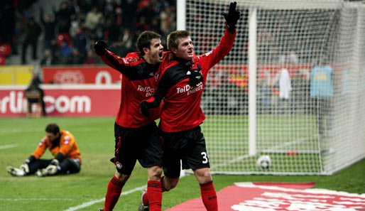 Leverkusen sichert sich durch einen 3:2-Heimsieg gegen Gladbach die Herbstmeisterschaft