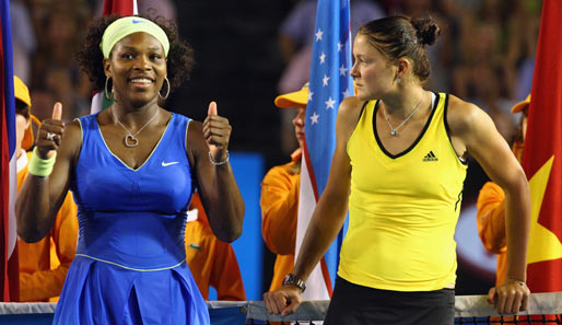 Serena Williams gewinnt bei den Australian Open durch einen Finalsieg gegen Dinara Safina ihren zehnten Einzeltitel bei einem Grand-Slam-Turnier