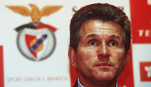 Von 1999 bis 2000 arbeitete Heynckes für Benfica Lissabon, allerdings ohne nennenswerte Erfolge zu erzielen