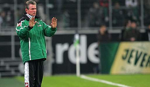 Back to the Roots: 2006 kehrt Heynckes als Coach zu Borussia Mönchengladbach zurück, erklärt aber im Januar 2007 schon wieder seinen Rücktritt