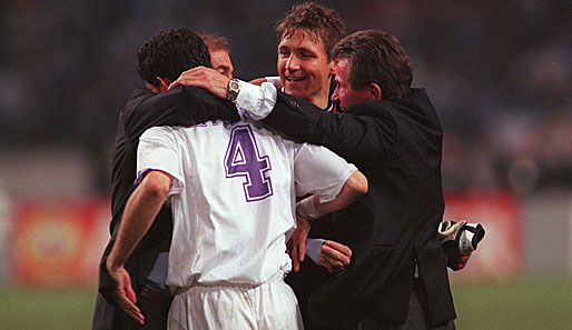Mit Real Madrid holte Heynckes (r.) 1998 den Sieg in der Champions-League. Im Hintergrund Ex-Nationaltorwart Bodo Ilgner