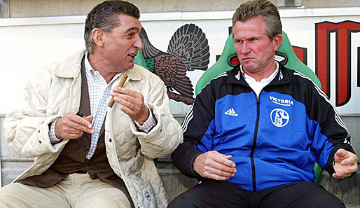 Die Rückkehr nach Deutschland: 2003 heuert Don Jupp (r., mit Ex-Schalke-Manager Rudi Assauer) bei Schalke 04 an