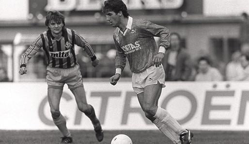 Bei Werder Bremen mutierte Riedle mit 38 Treffern in 86 Spielen zur Tormaschine. Von 1987 bis 1990 schnürte der Allgäuer seine Schuhe an der Weser