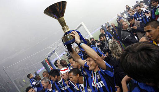 2008 absolviert Zanetti sein 600. Pflichtspiel für Inter...