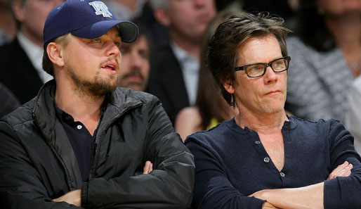 Ebenfalls Lakers-Fans: die Hollywood-Größen Leonardo DiCaprio (l.) und Kevin Bacon
