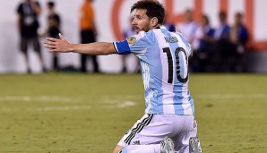 Bei der Copa America war ein Titel mit Argentinien endlich greifbar. Alle Hoffnungen lagen auf Messi. Der verschoss im Elfmeterschießen gegen Chile. Die nächste Final-Niederlage war perfekt