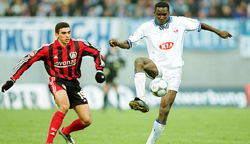 Lucio (l.) wechselte im Januar 2001 für eine stolze Summe von 8,5 Millionen vom Sport Club Internacional zu Bayer Leverkusen