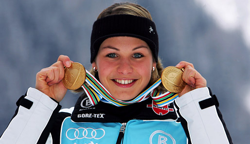 Ihr Stern ging 2007 bei den Weltmeisterschaften von Antholz auf. In ihrer ersten Saison gewann das 19-jährige Biathlon-Küken gleich zwei Einzeltitel
