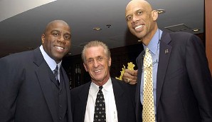 2005 traf Magic seinen alten Coach Pat Riley und Kareem Abdul-Jabbar wieder. Anlass war das 20-jährige Jubiläum der Meisterschaft '85
