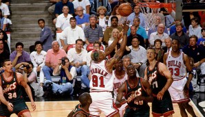 1996: Chicago Bulls (4-2 gegen Seattle Supersonics). Finals MVP: Michael Jordan