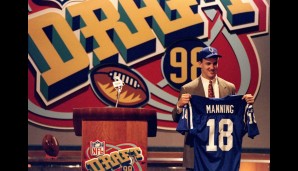 Im NFL-Draft 1998 ziehen die Indianapolis Colts den damals 22-Jährigen an erster Stelle. Es ist der Beginn einer Erfolgsgeschichte