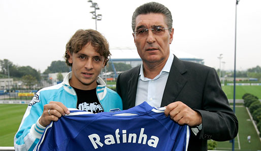 Noch etwas schüchtern! Mit 19 Jahren wechselte Marcio Rafael Ferreira de Souza, besser bekannt als Rafinha, vom FC Coritiba zum FC Schalke 04.
