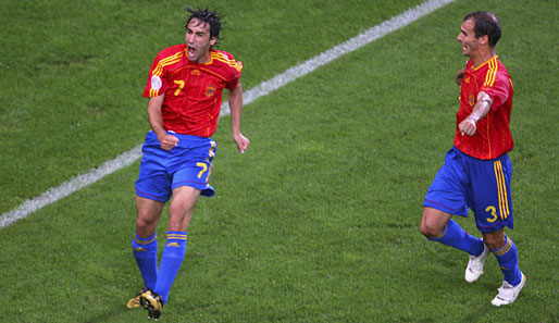 Die WM 2006 war Rauls (l.) letztes großes Turnier mit Spanien. Bitter: 2008 holte Spanien den EM- und 2010 den WM-Titel - ohne ihn