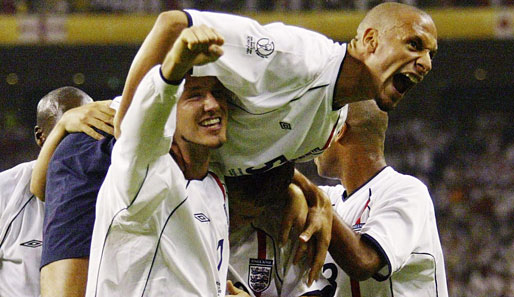 Bei der WM 2002 gehört Rio Ferdinand zu den Stützen des englischen Teams, das im Viertelfinale am späteren Weltmeister Brasilien scheitert