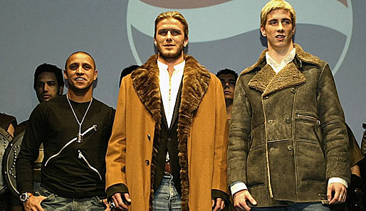 Zusammen mit David Beckham und Fernando Torres gehörte Roberto Carlos 2004 zu den Werbegesichtern eines großen Getränkeherstellers