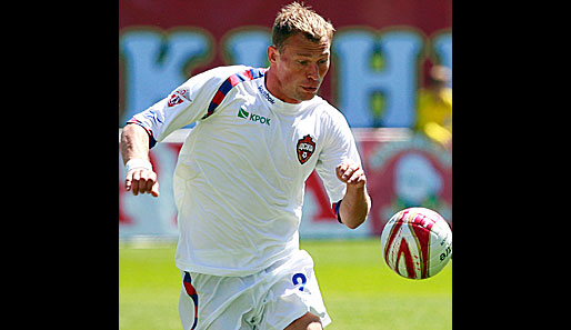 Wasili Beresuzki, ZSKA Moskau, Abwehr, 34 Länderspiele, 2 Tore, Alter: 27 Jahre, Größe: 187 cm, Gewicht: 72 kg