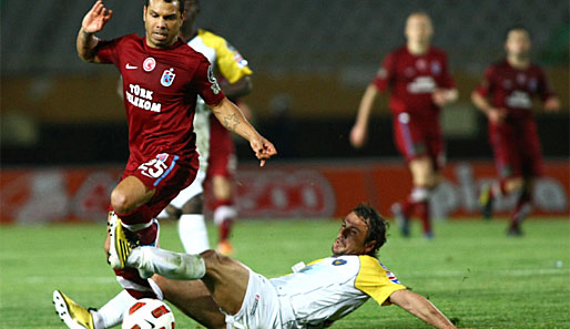 ABSTEIGER: Bucaspor (16.) stieg nach der Pleite gegen Trabzonspor am 32. Spieltag ab