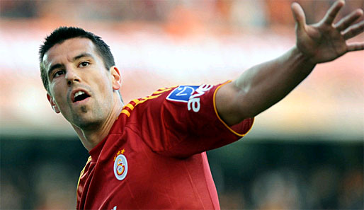 Stürmerstar Milan Baros verlängerte seinen Vertrag bei Galatasaray erst kürzlich bis 2012