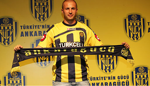 Erst ausgeliehen, jetzt fest verpflichtet: Stanislav Sestak wechselt zu Ankaragücü