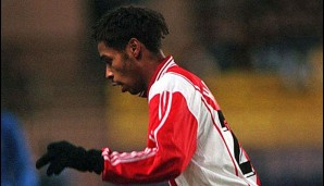 Seine Karriere begann 1994 beim AS Monaco. Im zarten Alter von 17 Jahren machte er unter Arsene Wenger sein erstes Profi-Spiel
