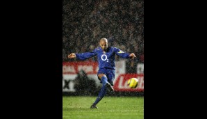 Auch beim FC Arsenal stand Henry in der Folge öfter im Regen. Ab 2005 blieb der Franzose bei den Gunners ohne Titel
