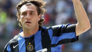CHRISTIAN VIERI sagt man nach, Vereine wie Socken zu wechseln. Inter war das 1999 offenbar egal - 45 Millionen Euro gingen für ihn an Lazio Rom