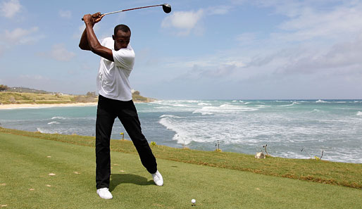 Usain Bolt beim Golfen...