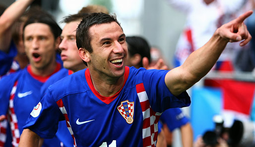 ABWEHR: Darijo Srna, 27, Kroatien, eine WM-Teilnahme, 17 Mio. Euro Marktwert. Srna steht seit 2003 bei Schachtjor Donezk unter Vertrag, gewann im Sommer den UEFA Cup