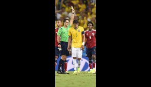 Thiago Silva wird nach dieser Gelben Karte im Halbfinale gegen Deutschland fehlen