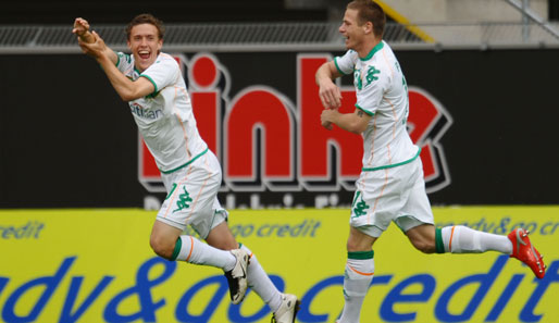 Max Kruse (l.) entschied sich gegen eine Vertragsverlängerung bei Werder Bremen und kehrte nach Hamburg zurück. Beim FC St. Pauli soll er im Mittelfeld die Fäden ziehen
