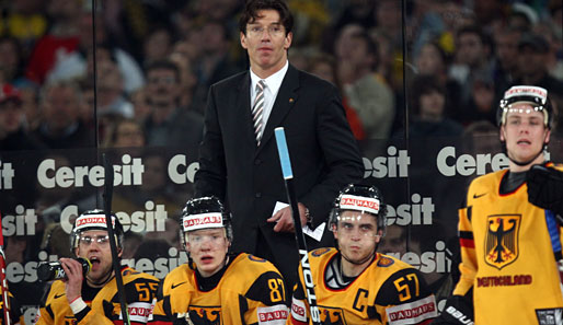 Uwe Krupp ist seit dem 14. Dezember 2005 Eishockey-Bundestrainer